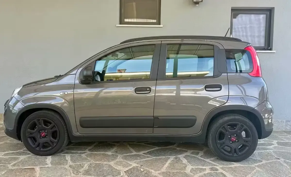 Usata Fiat Panda S 69 CV (50 kW) 2022 Giallo Utilitaria