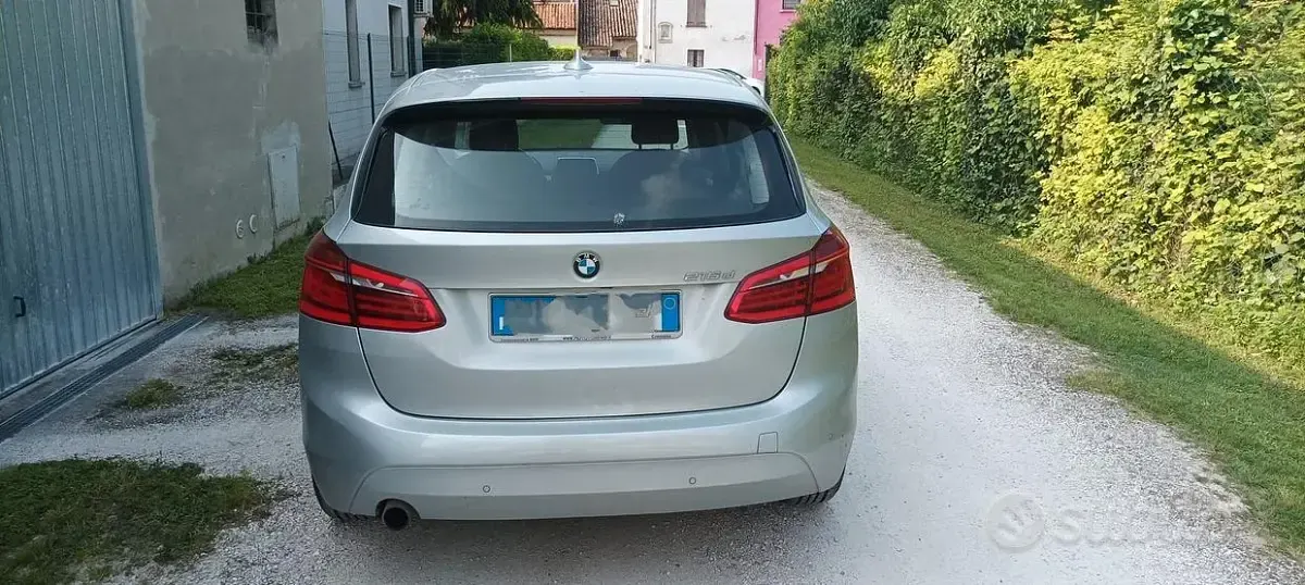 Usata BMW 216 Active Tourer 116 CV (85 kW) 2018 Grigio Monovolume