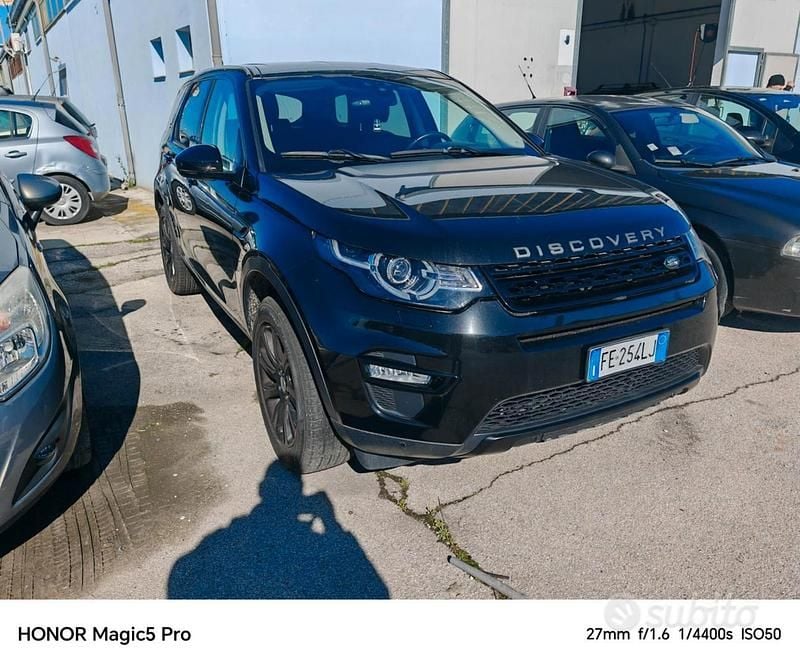 Usata Land Rover Discovery Sport HSE Luxury 180 CV (132 kW) 2016 Nero SUV
