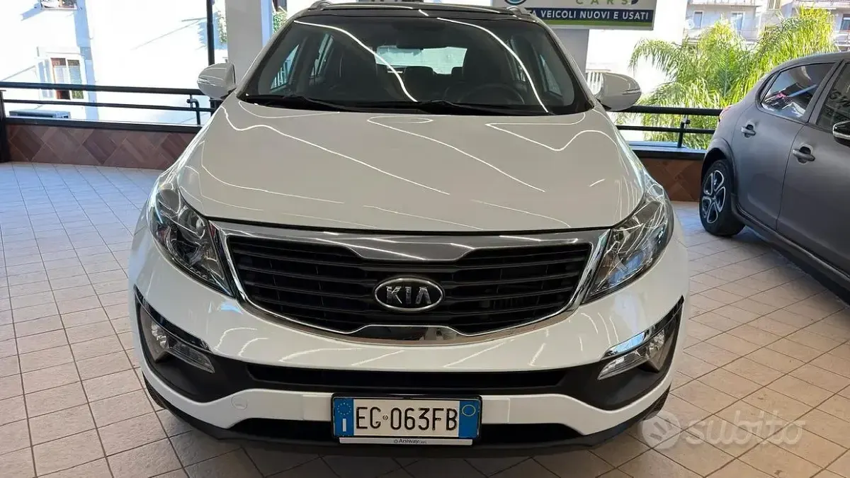 Begagnad Kia Sportage 116 HK (85 kW) 2011 Vit SUV