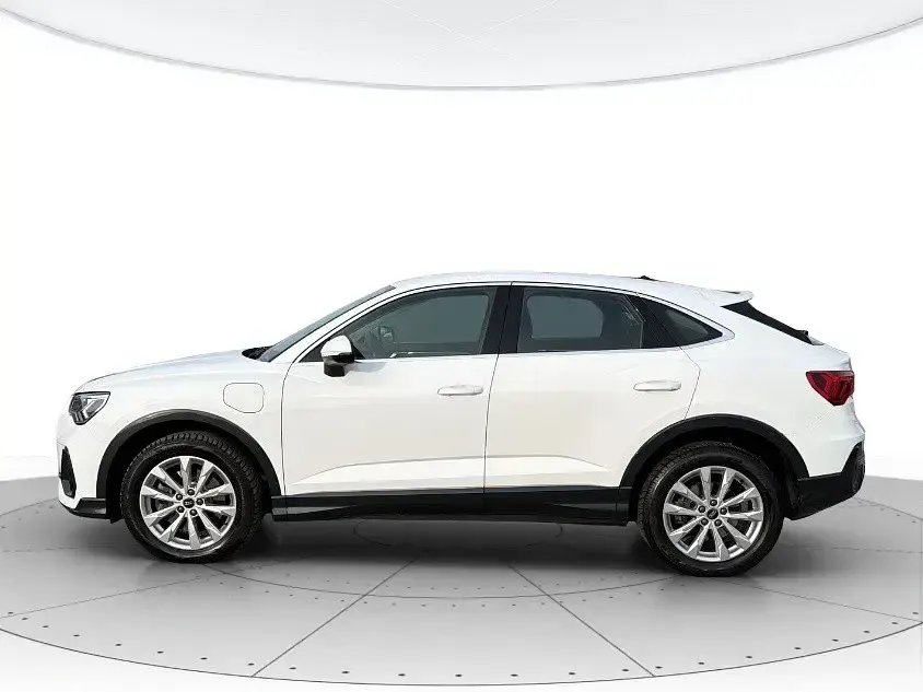 Usata Audi Q3 Sportback Business Plus 150 CV (110 kW) 2022 Bianco SUV
