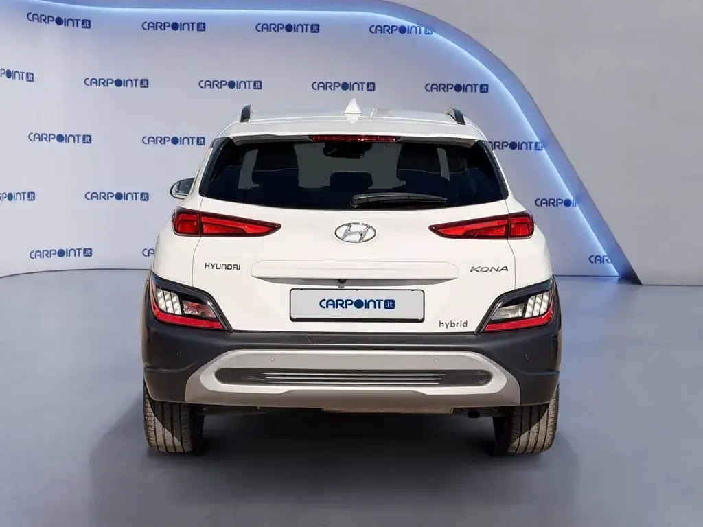 Usata Hyundai Kona 105 CV (77 kW) 2022 Bianco SUV