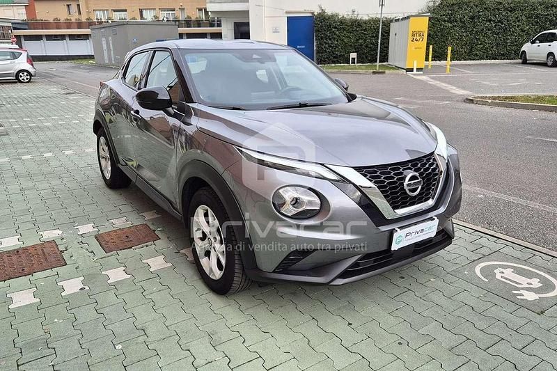 Usata Nissan Juke Acenta 114 CV (83 kW) 2022 Grigio SUV