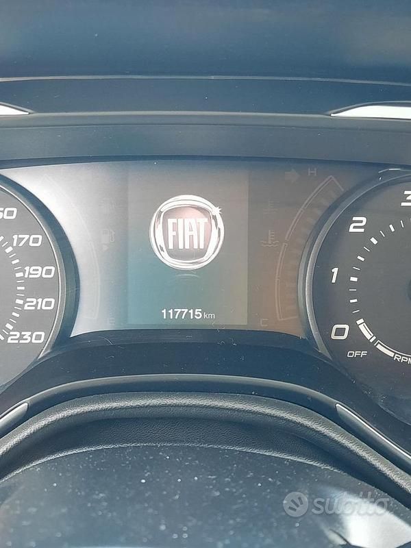 Usata Fiat Tipo Lounge 120 CV (88 kW) 2017 Grigio Station wagon