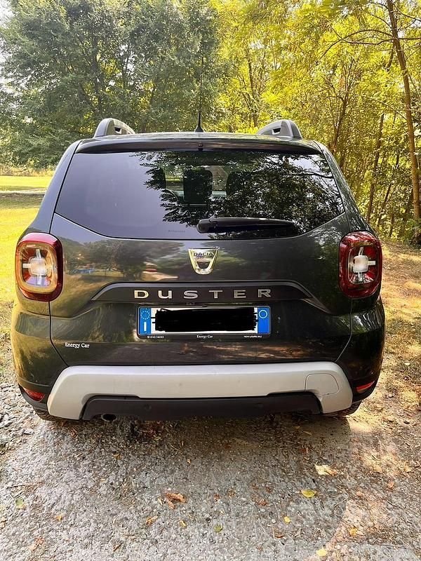 Usata Dacia Duster 101 CV (74 kW) 2021 Grigio SUV