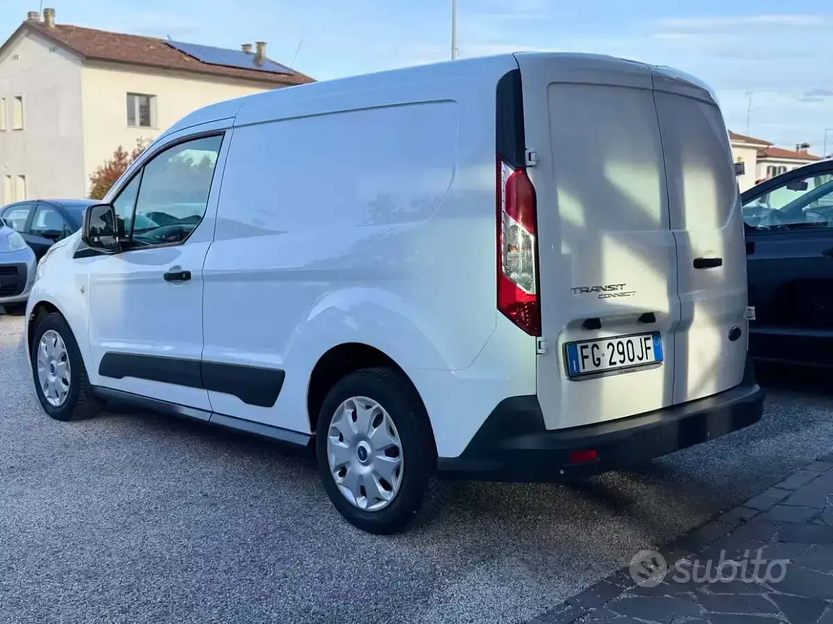 Usata Ford Transit Connect Trend 101 CV (74 kW) 2016 Bianco Monovolume