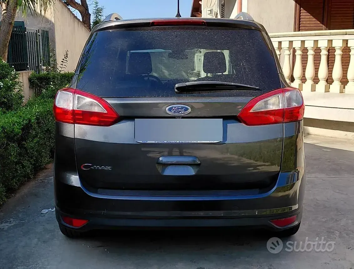 Usata Ford C-MAX 120 CV (88 kW) 2016 Grigio Monovolume