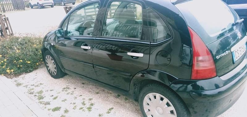 Usata Citroën C3 Exclusive 68 CV (50 kW) 2005 Nero Utilitaria