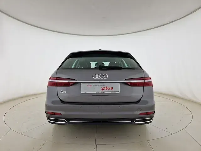 Usata Audi A6 Business 204 CV (150 kW) 2021 Grigio tifone metallizzato Station wagon