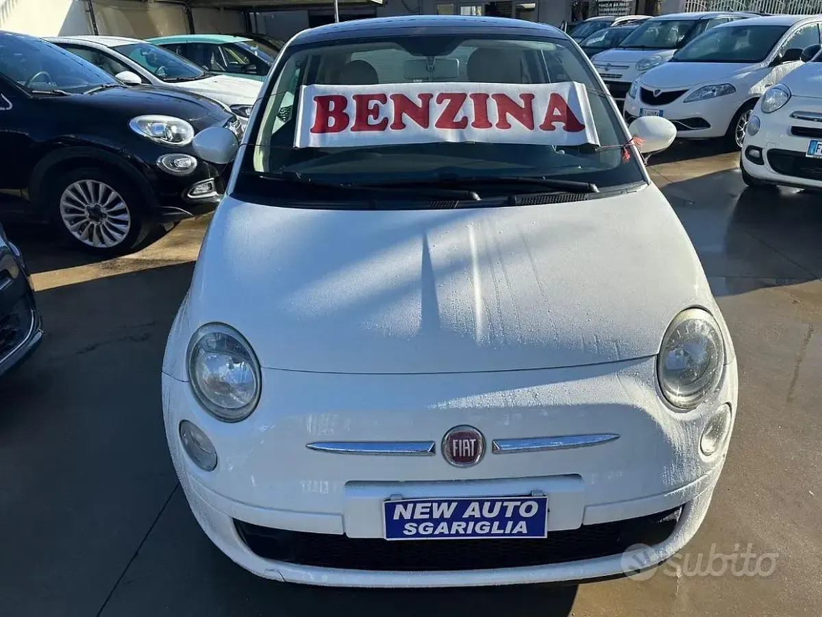 Usata Fiat 500 Lounge 69 CV (50 kW) 2008 Bianco Utilitaria