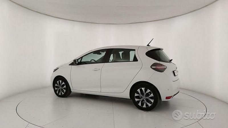 Usata Renault Zoe Zen 80 kW (109 CV) 2022 Bianco Utilitaria