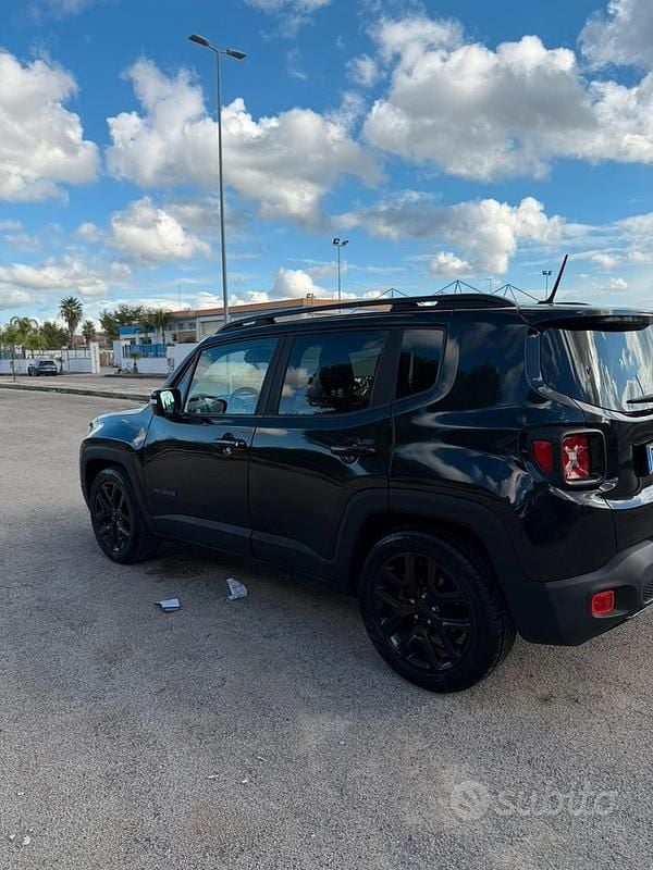 Usata Jeep Renegade Limited 120 CV (88 kW) 2017 Nero SUV