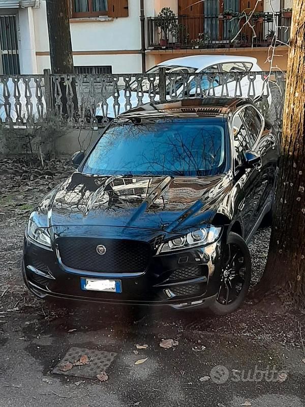 Usata Jaguar F-Pace 180 CV (132 kW) 2017 Nero SUV