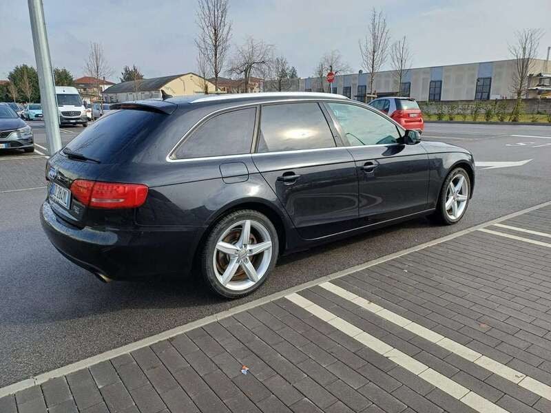 Usata Audi A4 Advanced 211 CV (155 kW) 2010 Nero Station wagon