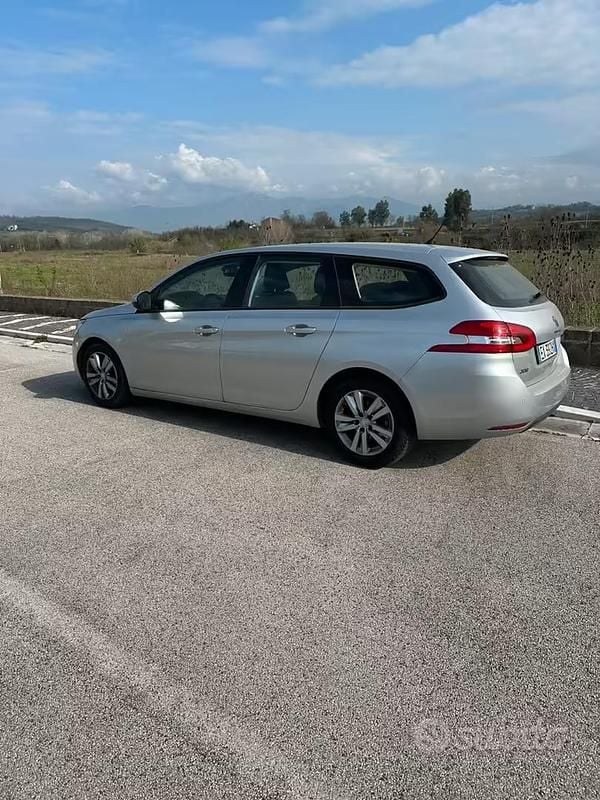 Usata Peugeot 308 SW 92 CV (67 kW) 2014 Station wagon