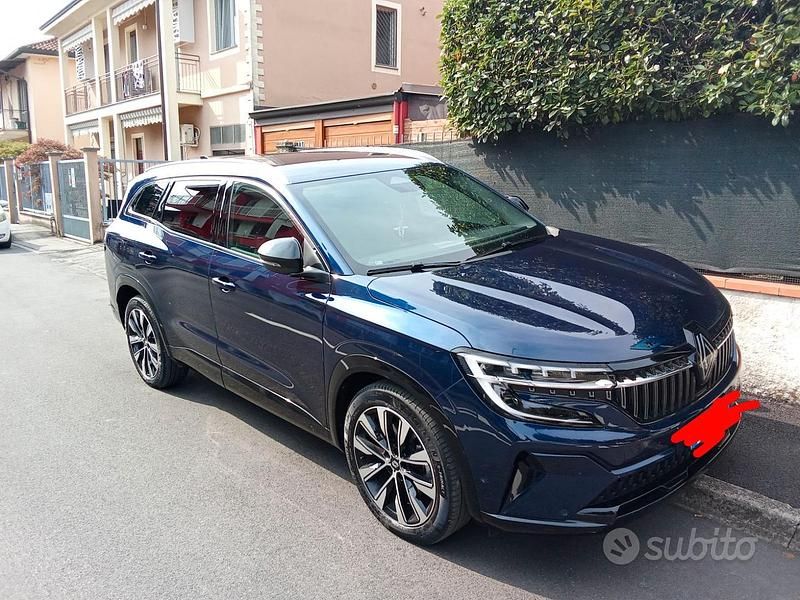 Usata Renault Espace Techno 200 CV (147 kW) 2024 Blu/azzurro Monovolume