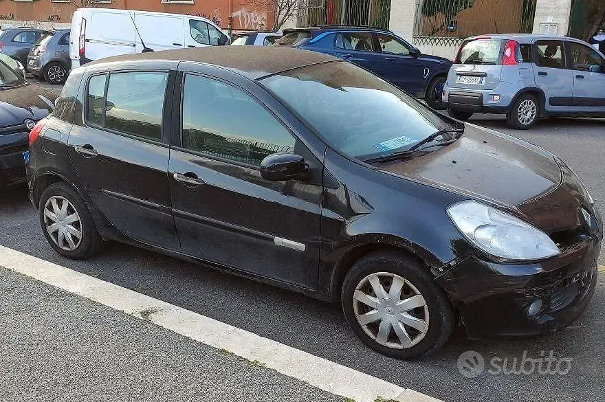 Usata Renault Clio 68 CV (50 kW) 2009 Nero Berlina