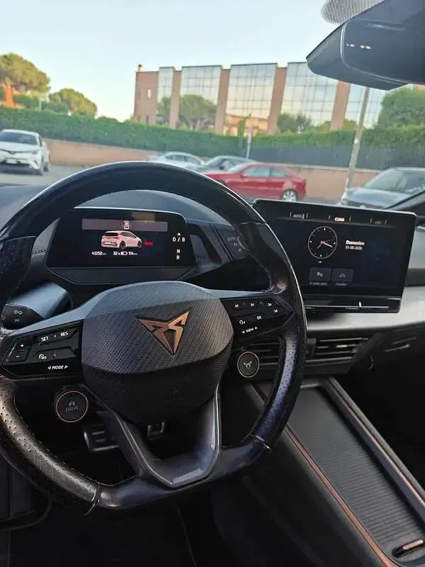 Usata Cupra Born e-Boost 169 kW (231 CV) 2023 Utilitaria