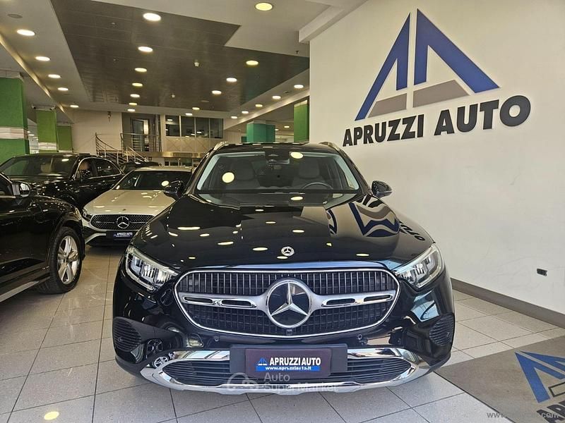 Usata Mercedes GLC220 Advanced 197 CV (144 kW) 2023 Nero SUV