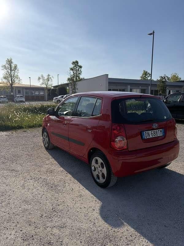 Usata Kia Picanto LX 60 CV (44 kW) 2008 Utilitaria