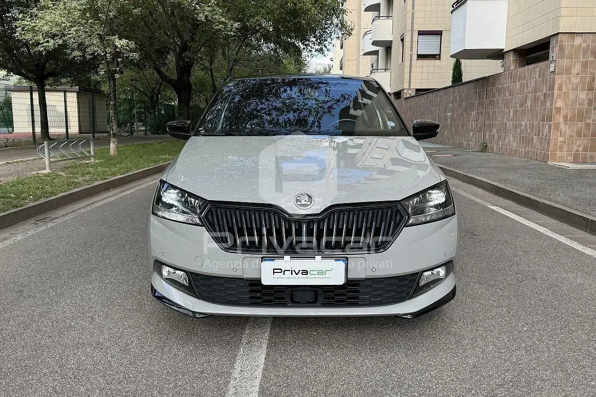 Usata Skoda 110 R Monte Carlo 110 CV (80 kW) 2019 Grigio Berlina