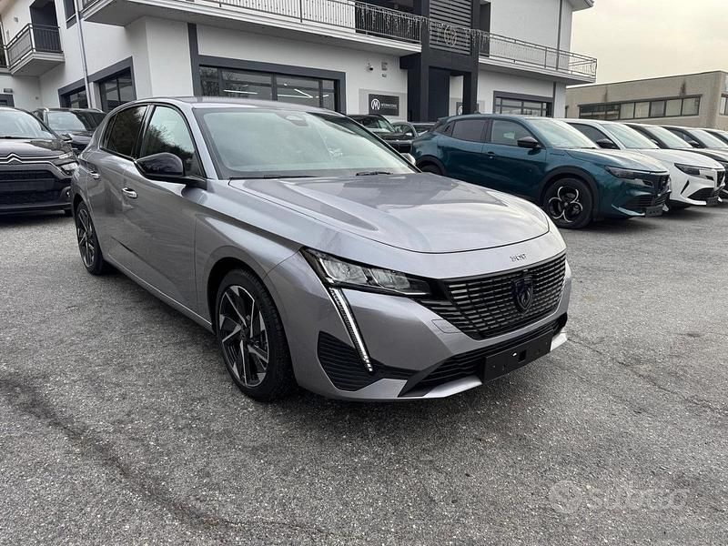 Usata Peugeot 308 Allure 2023 Berlina
