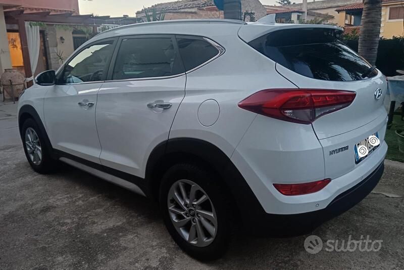 Käytetty Hyundai Tucson 116 HP (85 kW) 2018 Katumaasturi