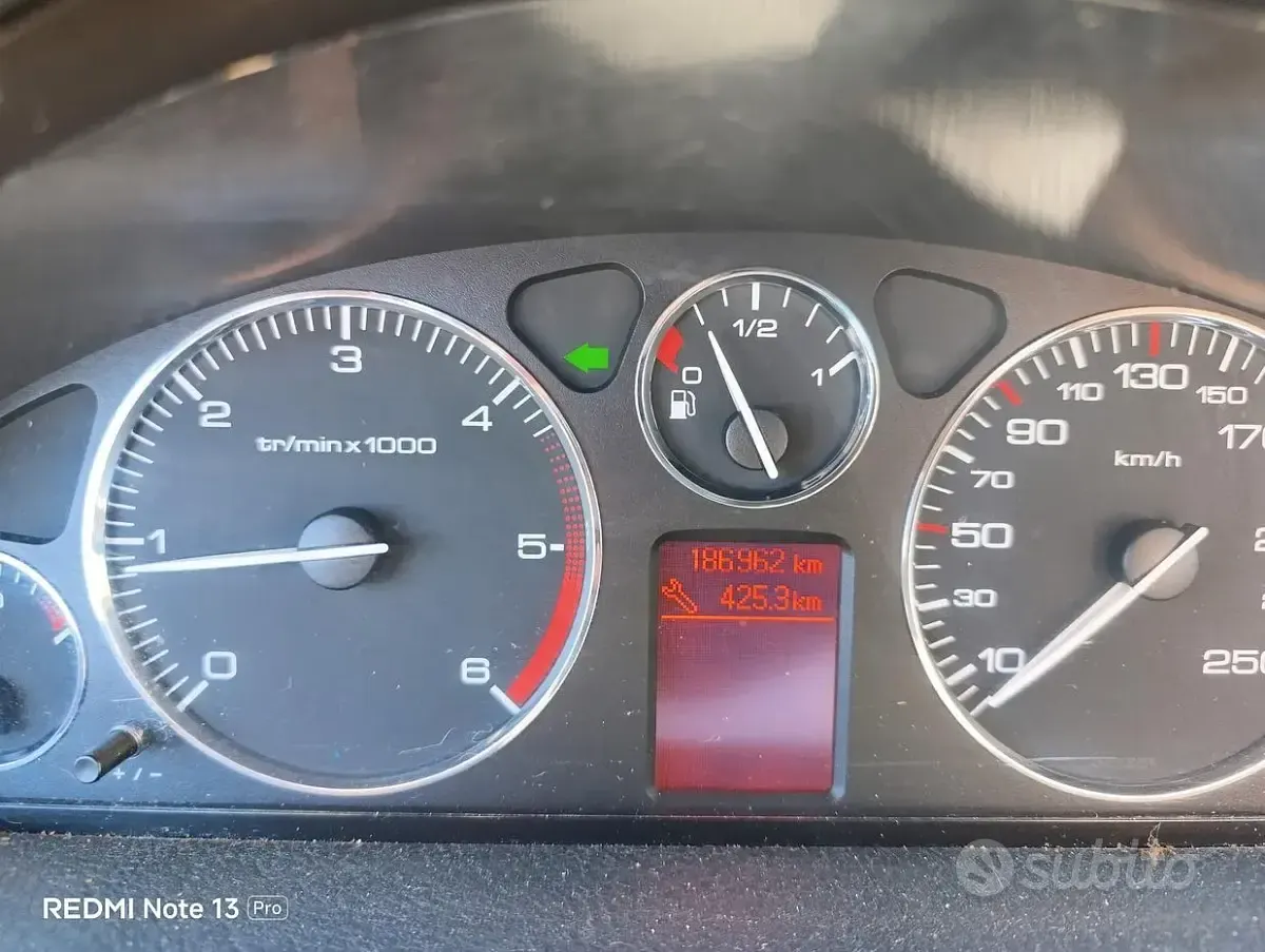 Usata Peugeot 407 136 CV (100 kW) 2007 Grigio Station wagon