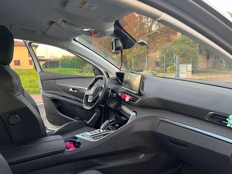 Usata Peugeot 3008 Allure 163 CV (119 kW) 2021 Grigio Monovolume