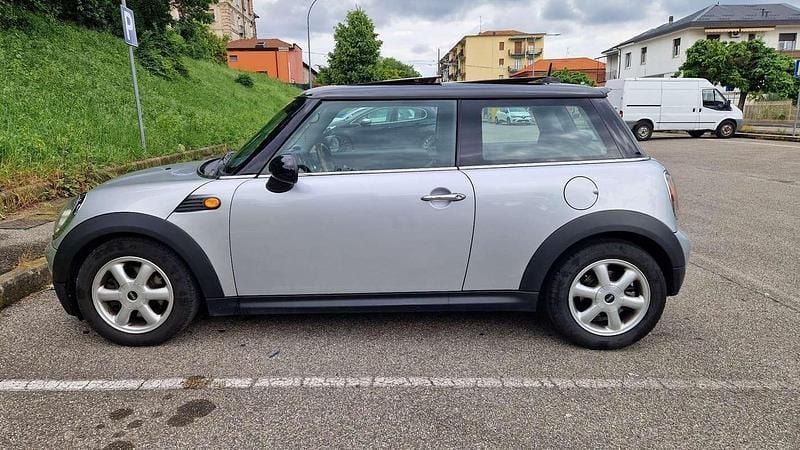Usata Mini Cooper 116 CV (85 kW) 2007 Utilitaria