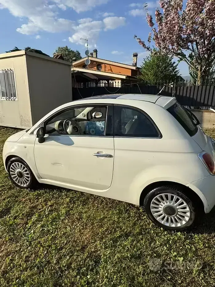 Usata Fiat 500 69 CV (50 kW) 2012 Bianco Utilitaria