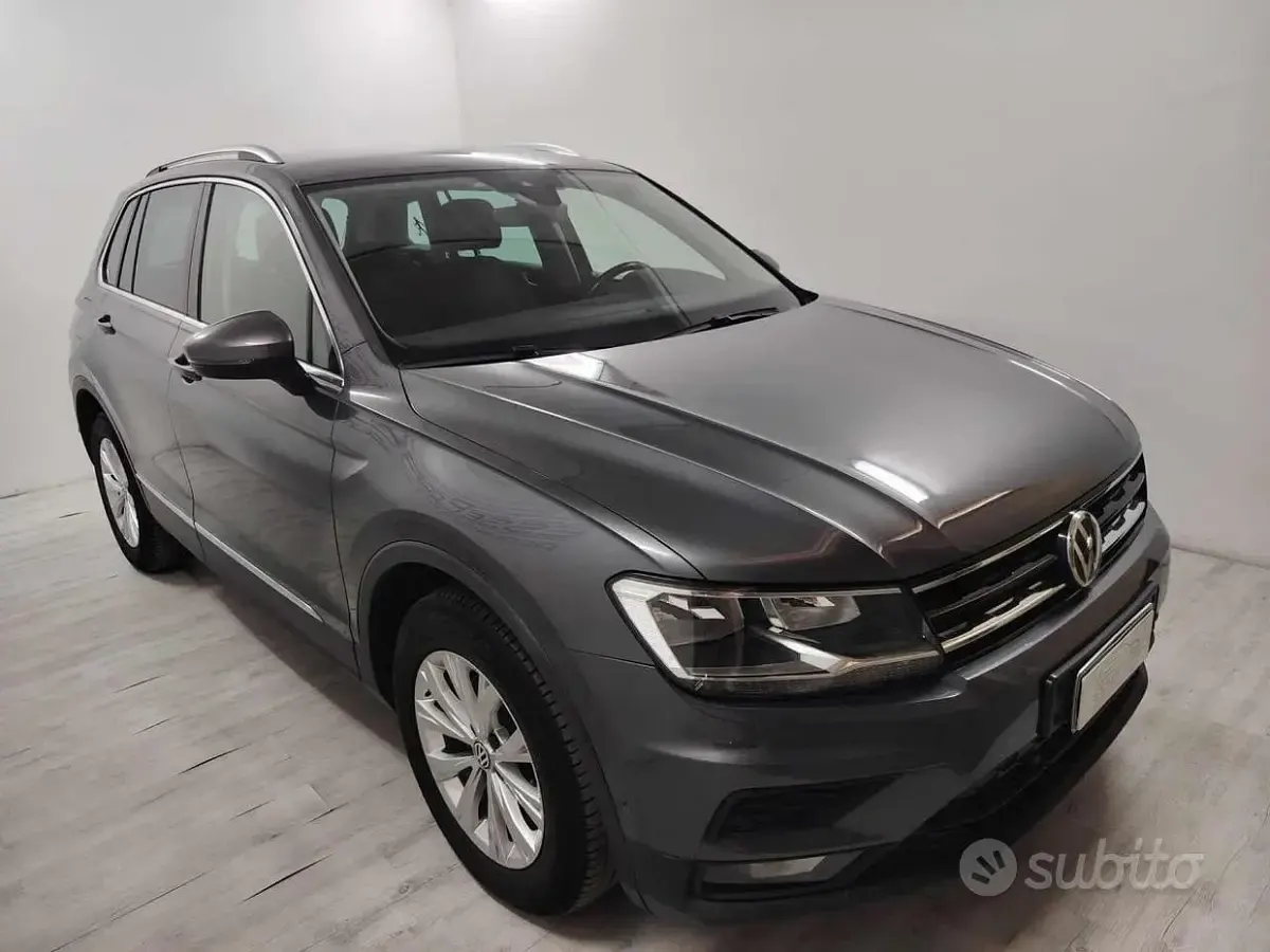 Usata VW Tiguan 150 CV (110 kW) 2017 Grigio SUV