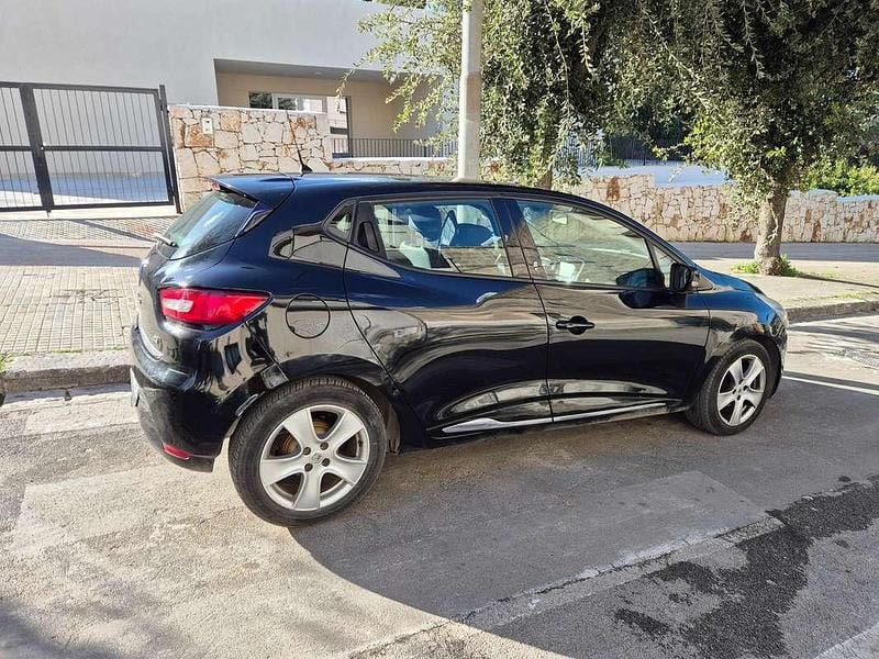 Usata Renault Clio IV Zen 75 CV (55 kW) 2016 Nero Berlina