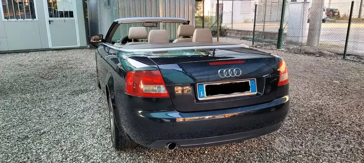 Usata Audi A4 Cabriolet 131 CV (96 kW) 2005 Nero Cabrio