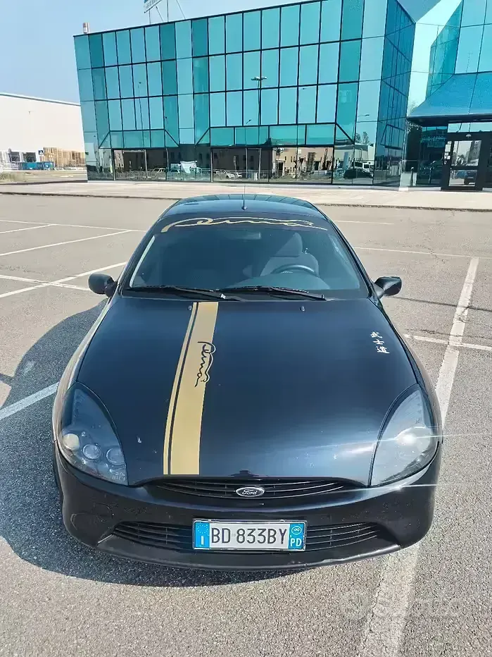 Usata Ford Puma 125 CV (91 kW) 1999 Nero Coupé