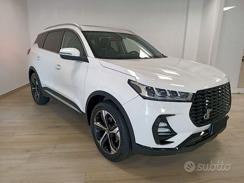 Other Nuova 2025 DR DR6 SUV | 25.900 € (Cara) - Immagine 1/4