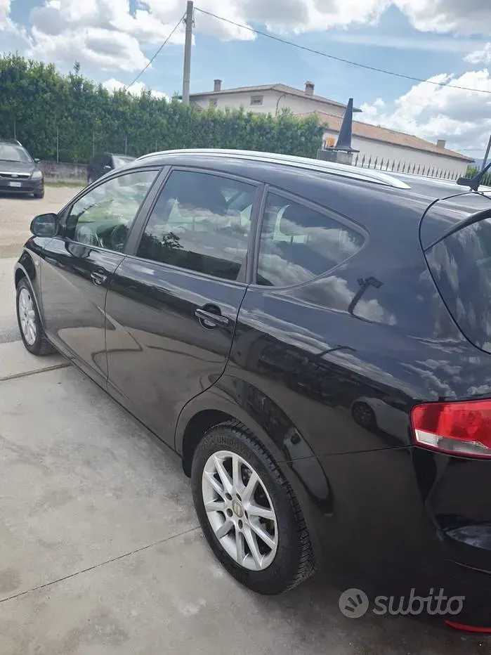 Usata Seat Altea XL 105 CV (77 kW) 2013 Nero Monovolume
