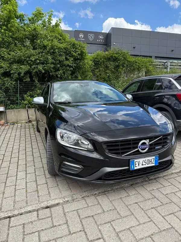 Usata Volvo V60 136 CV (100 kW) 2014 Station wagon