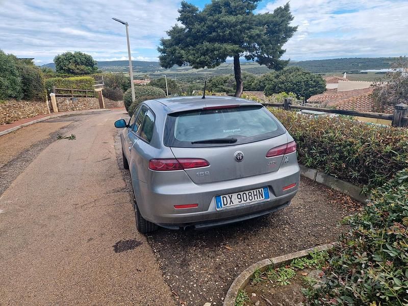 Usata Alfa Romeo 159 150 CV (110 kW) 2009 Grigio Station wagon