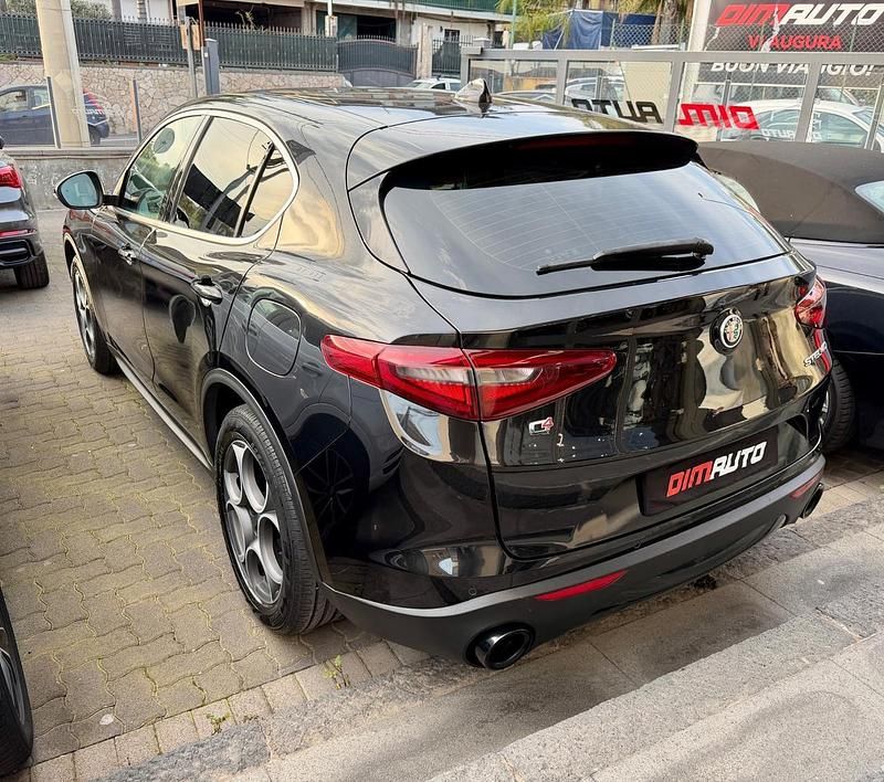 Usata Alfa Romeo Stelvio Ti 210 CV (154 kW) 2020 Nero SUV