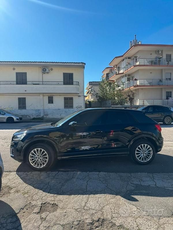 Usata Audi Q2 116 CV (85 kW) 2018 Nero SUV