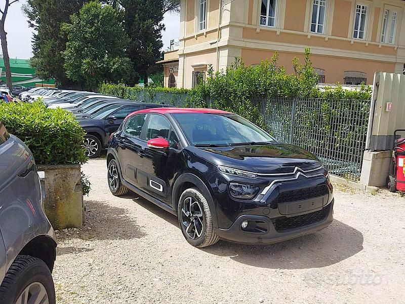 Usata Citroën C3 110 CV (80 kW) 2022 Nero Monovolume