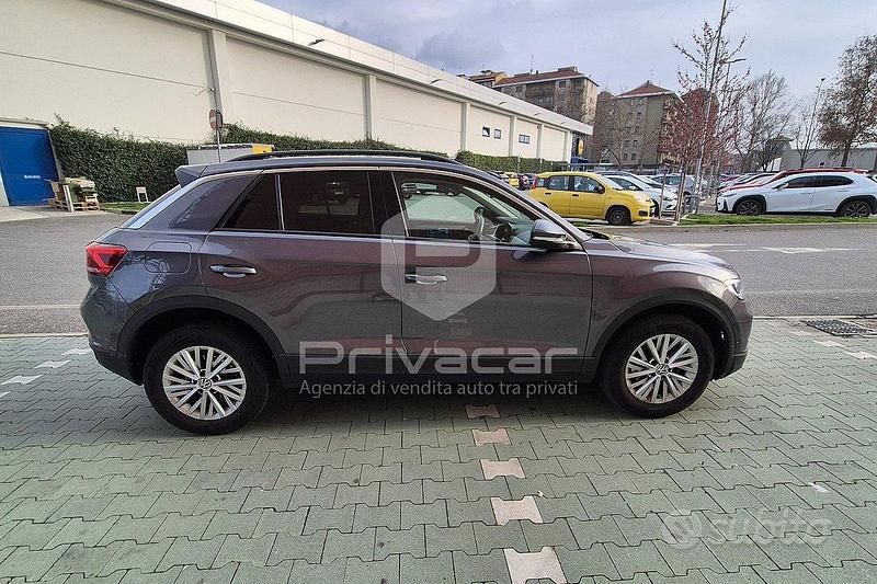 Usata VW T-Roc Life 150 CV (110 kW) 2022 Grigio SUV