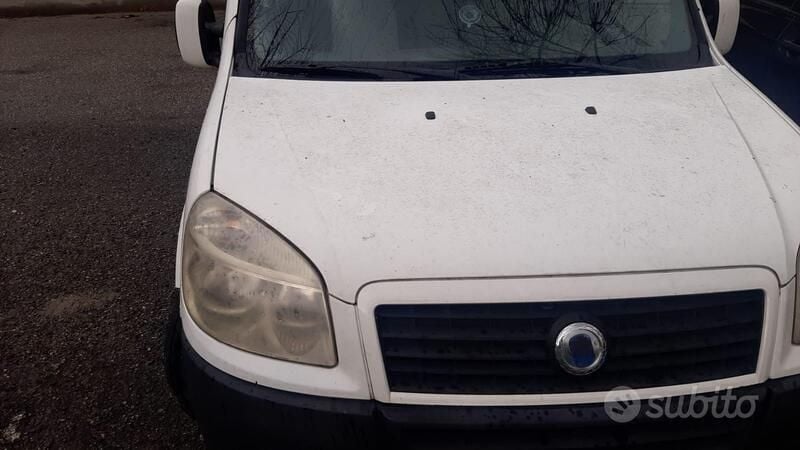 Usata Fiat Doblò 103 CV (75 kW) 2006 Bianco Monovolume