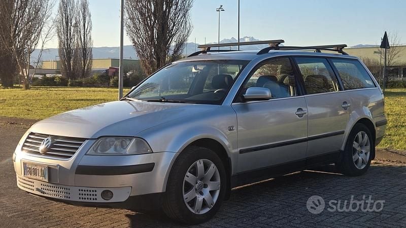 Usata VW Passat 130 CV (95 kW) 2002 Grigio Station wagon
