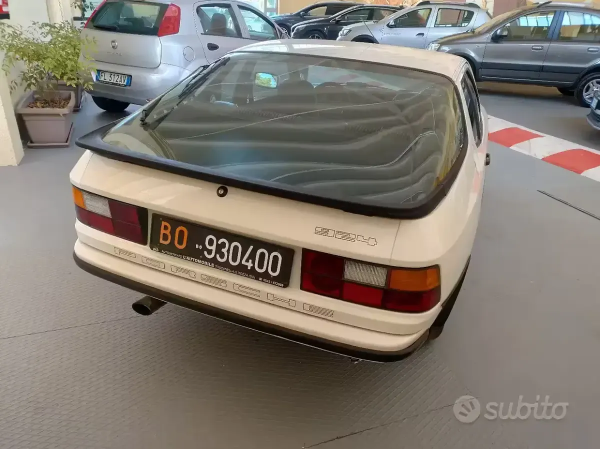 Usata Porsche 924 125 CV (91 kW) 1980 Bianco Coupé