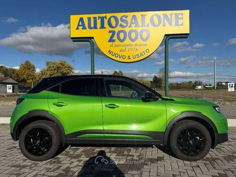 Usata Opel Mokka 101 CV (74 kW) 2024 Verde SUV