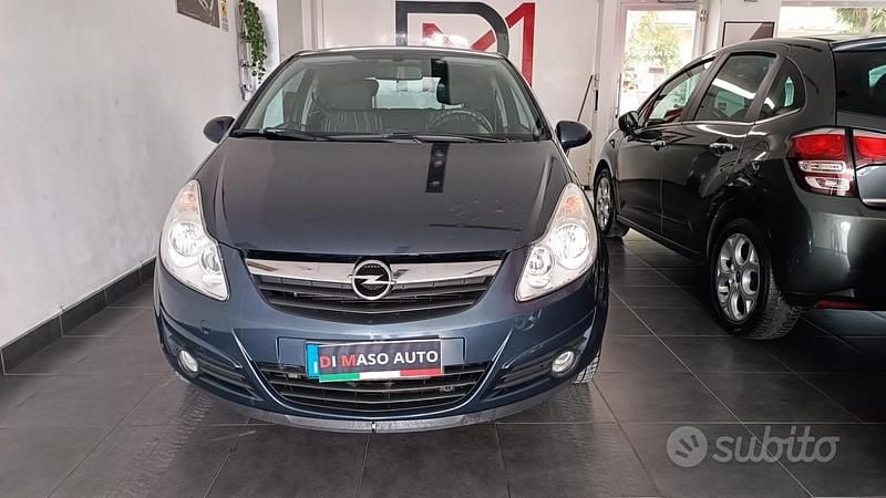 Usata Opel Corsa Sport 80 CV (58 kW) 2009 Blu Utilitaria