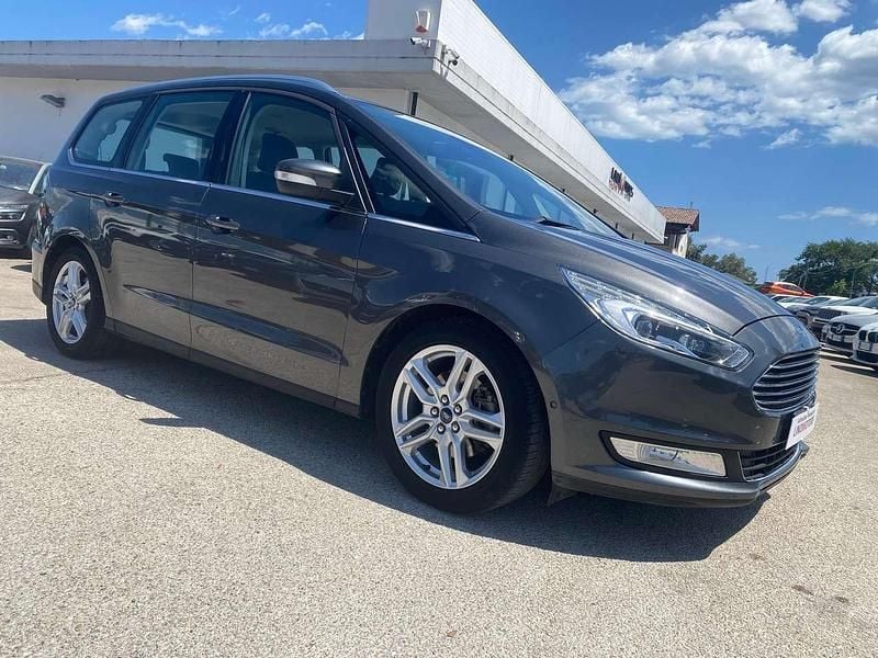 Grigio Usata 2016 Ford Galaxy Titanium Monovolume | 15.900 € (Ottimo prezzo) - Immagine 1/4