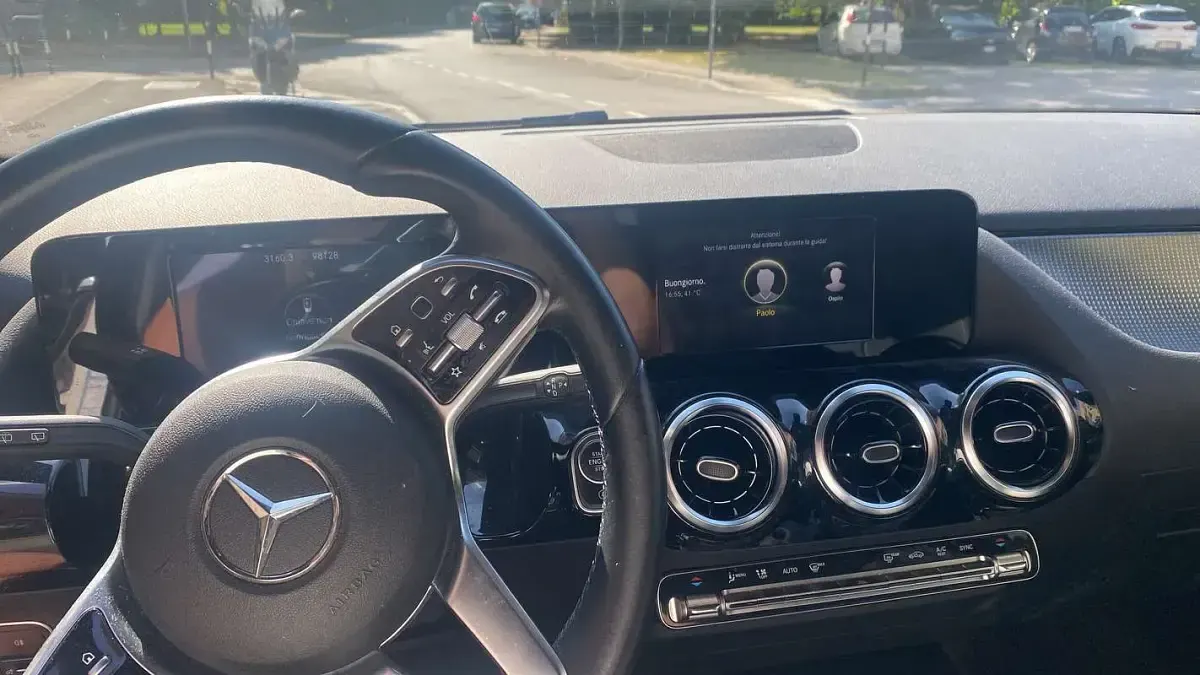 Usata Mercedes B200 150 CV (110 kW) 2021 Utilitaria